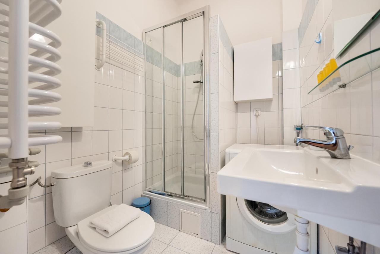 Plac Wilsona 2-Bedroom Apartment Βαρσοβία Εξωτερικό φωτογραφία